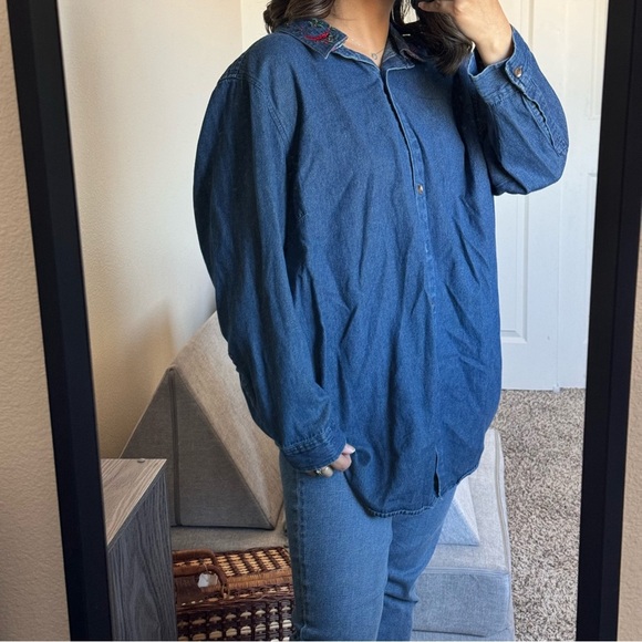 VINTAGE EMBROIDERED Cardinal Denim Button Down - Picture 6 of 8